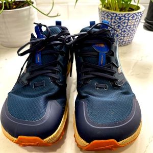 Altra Lone Peak 7–men’s size 10